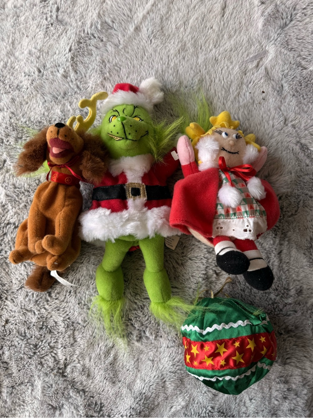 Grinch Plush Toy - Green Holiday Collectible Duo